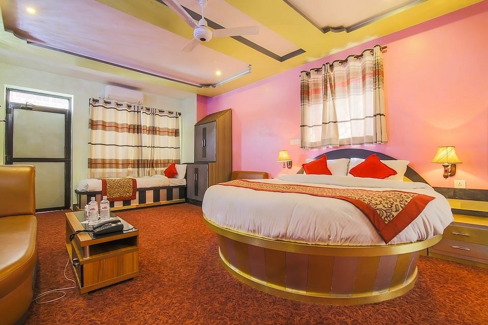 HOTEL EVEREST INN PVT.LTD
