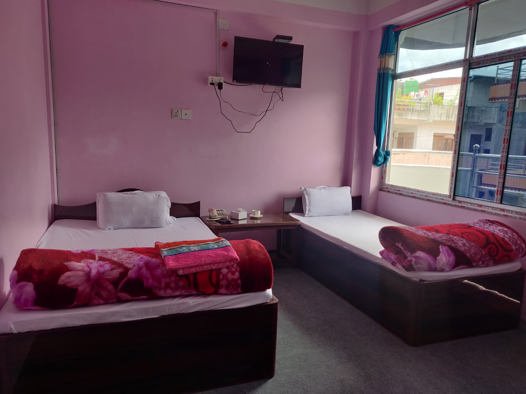 Nanglo Guest House And Restaurant