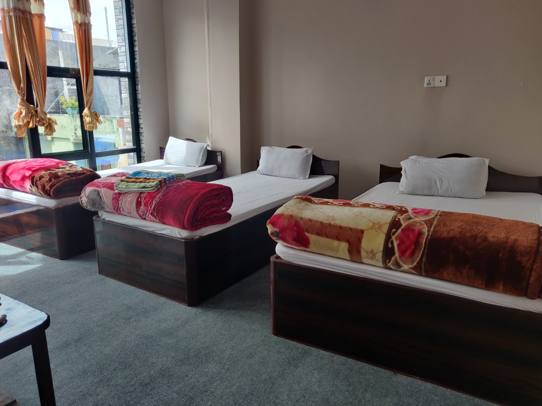 Nanglo Guest House And Restaurant
