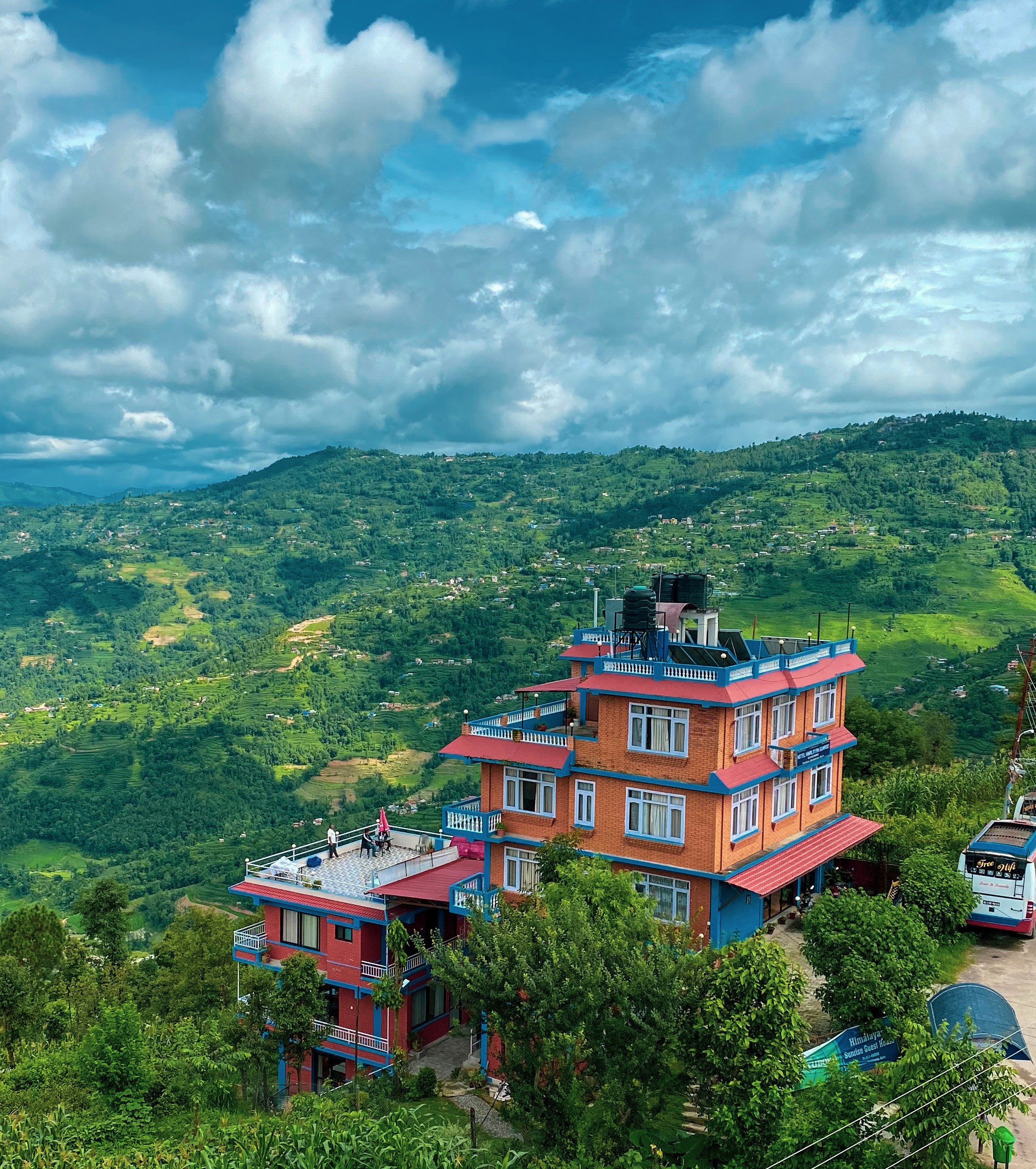Hotel Himalayan Sunrise