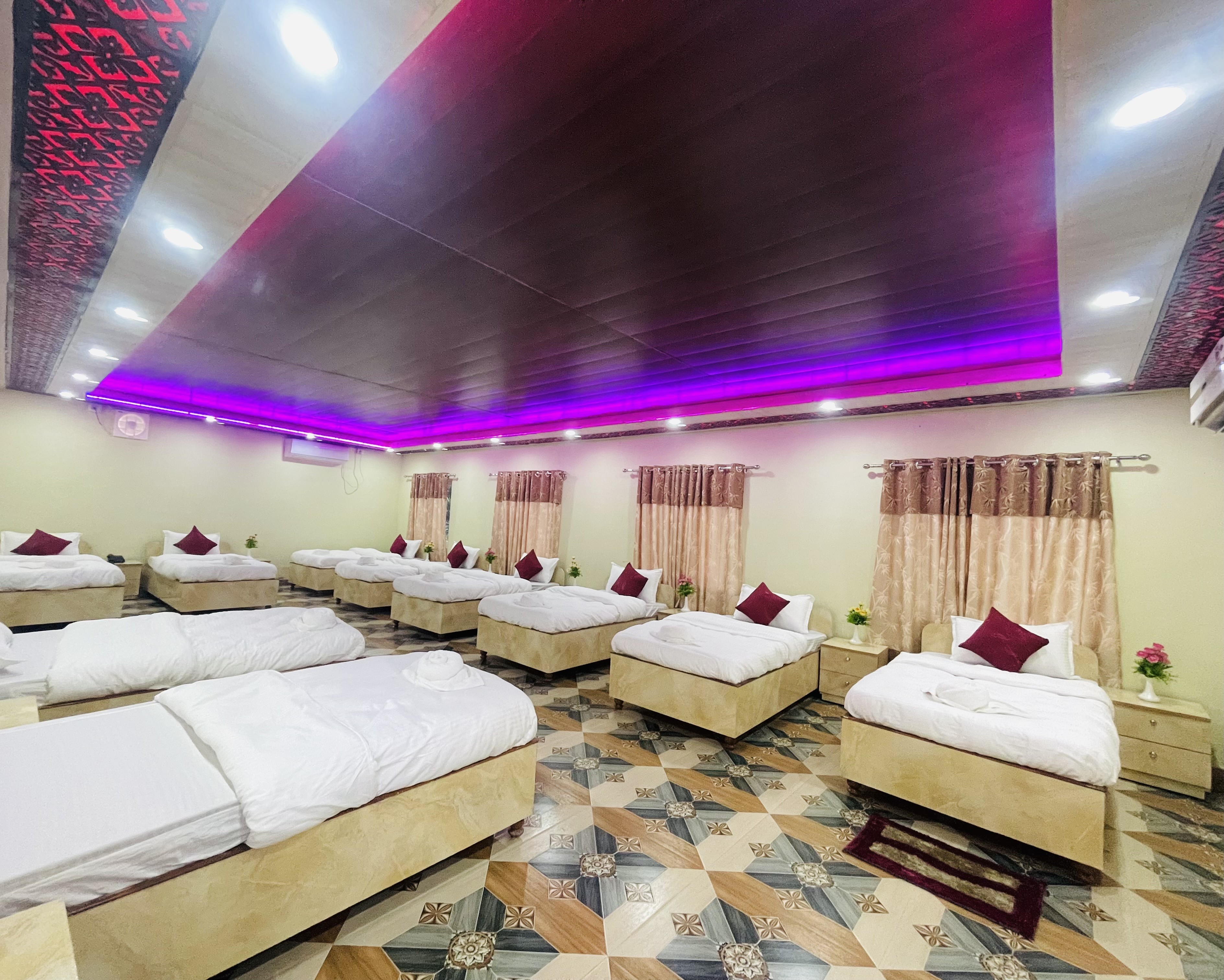 Himchuli  Party Palace Hotel and Restaurant
