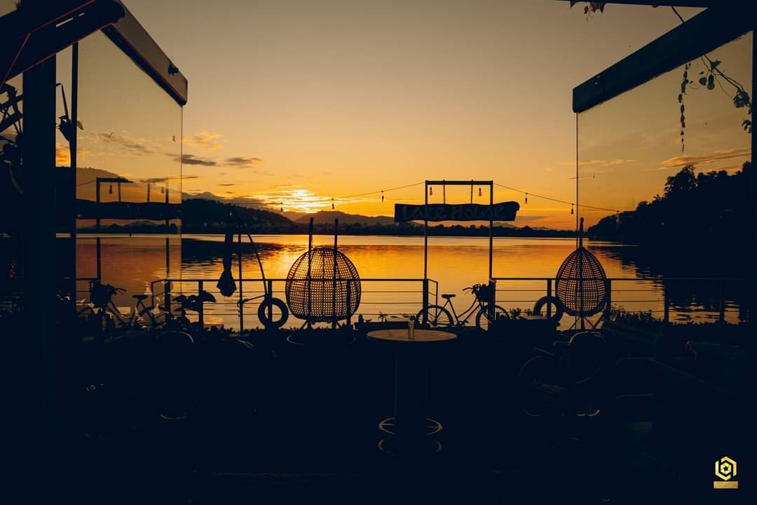 Lake House