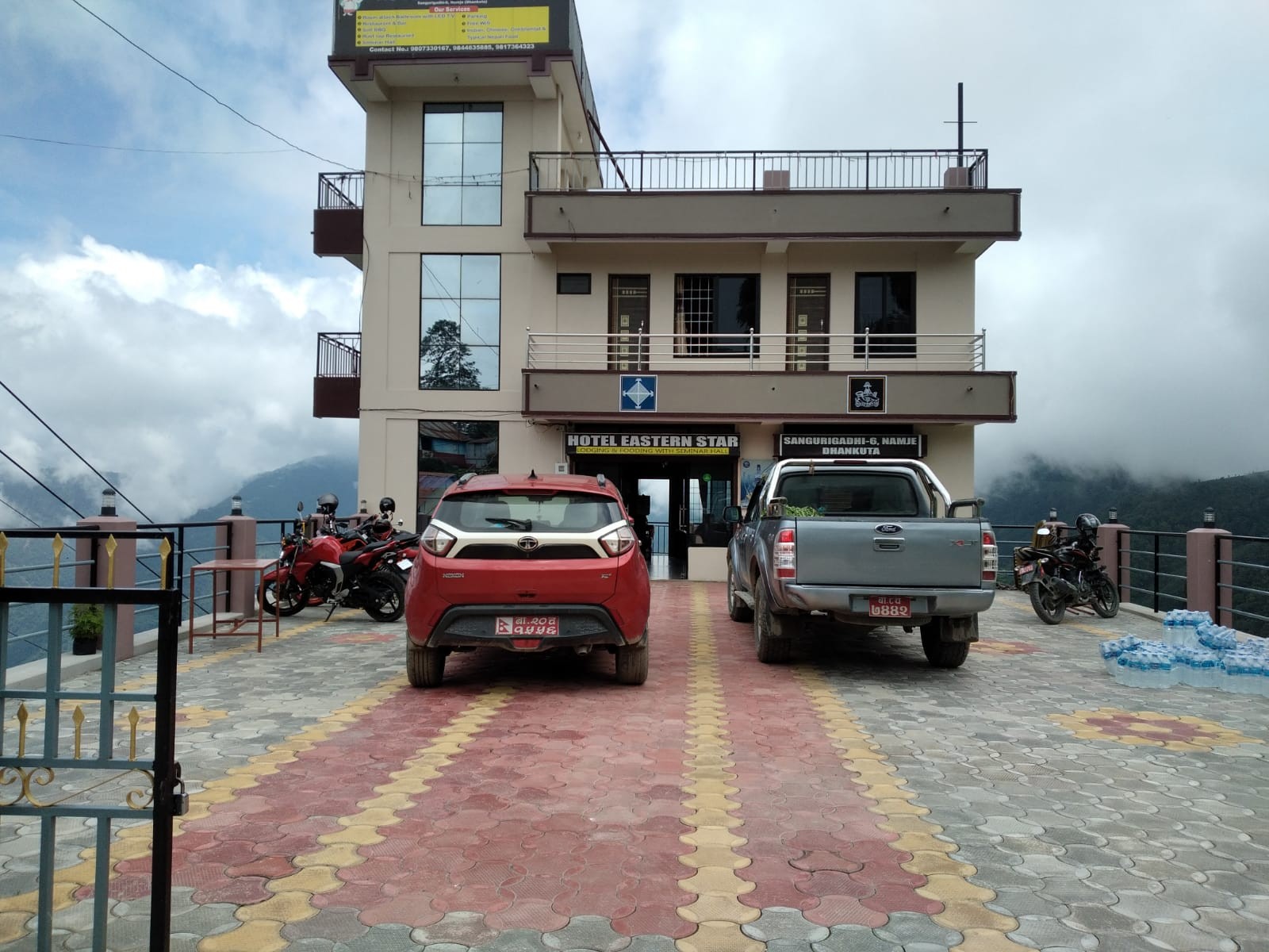 Hotel Eastern Star