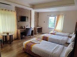 Delux Ac Room
