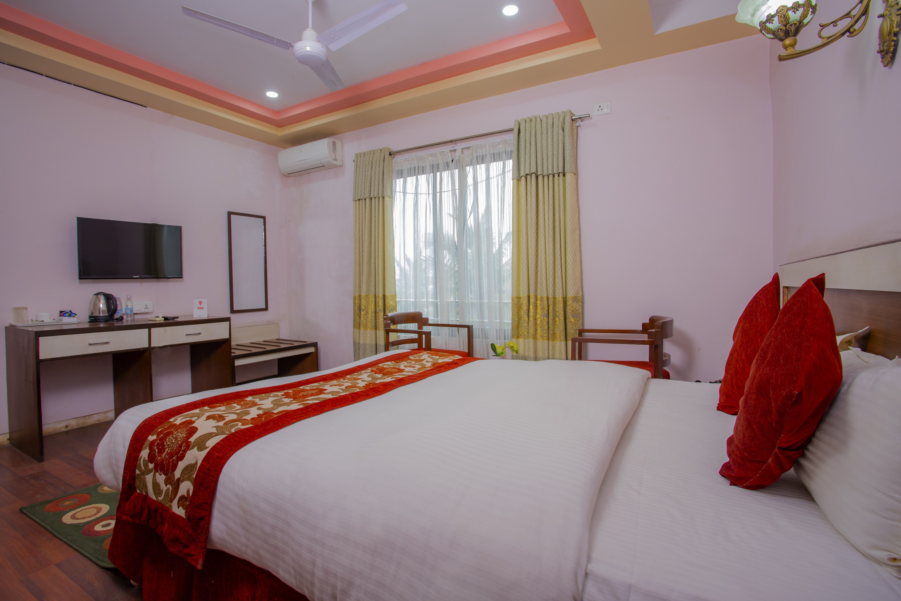 Hotel Swagatam|Deluxe Room