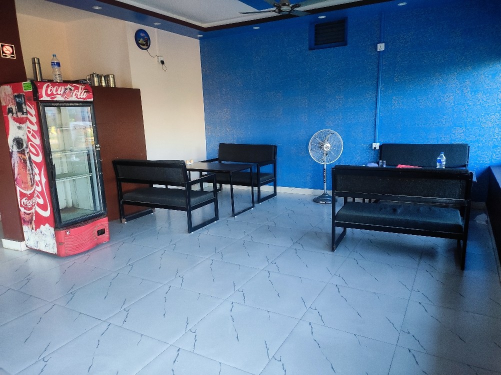 Hotel Lumbini Gate And Restaurant
