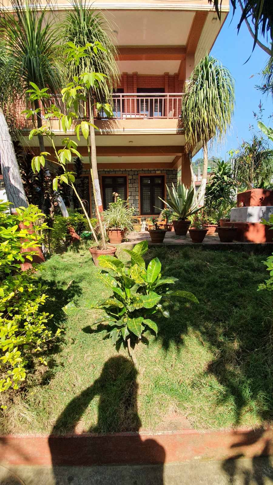 Hotel Alpine Villa (Kamana Hotel)