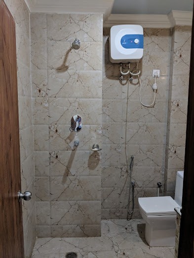 Hotel Lacoul Inn