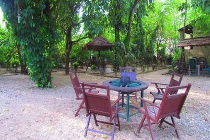 Chitwan Gaida Lodge