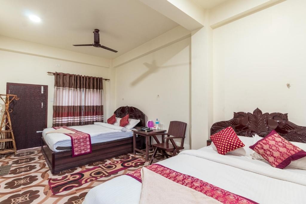 Sauraha boutique resort