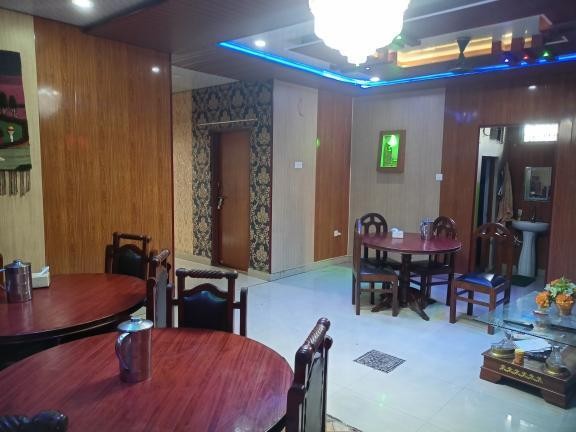 NEW MANAKAMANA HOTEL