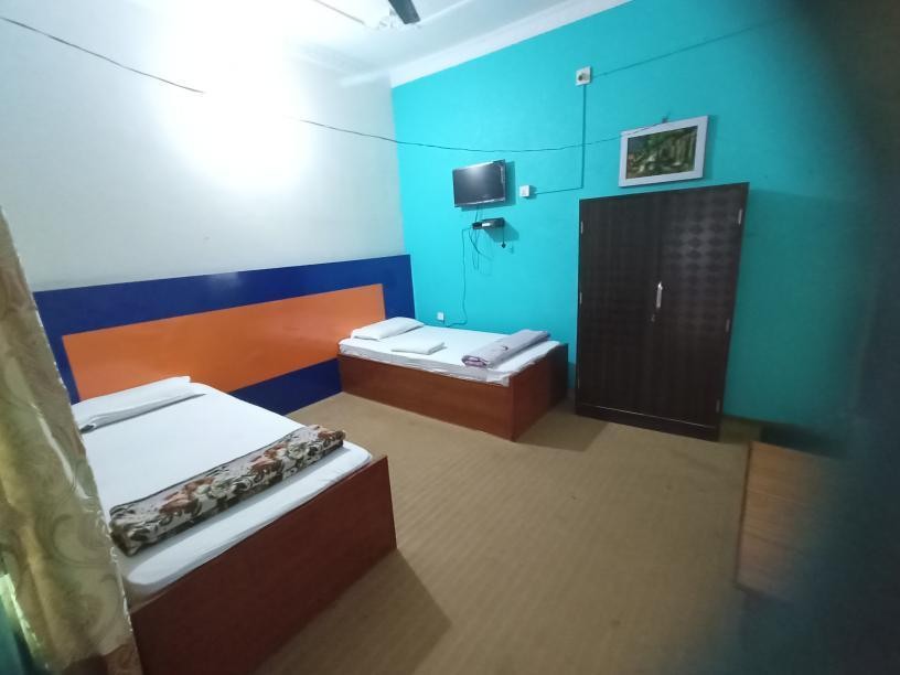 NEW MANAKAMANA HOTEL
