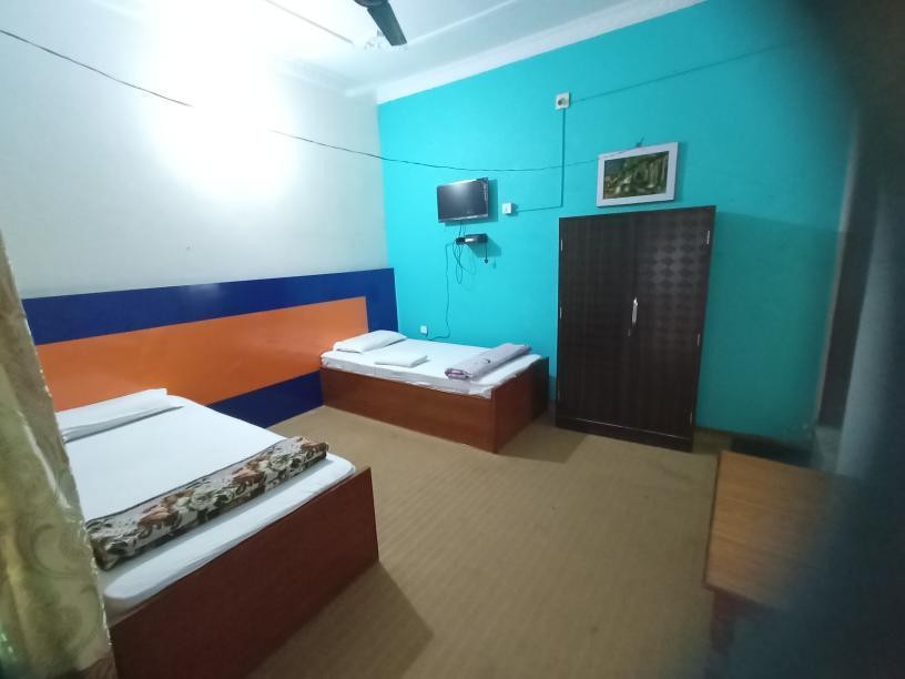 NEW MANAKAMANA HOTEL