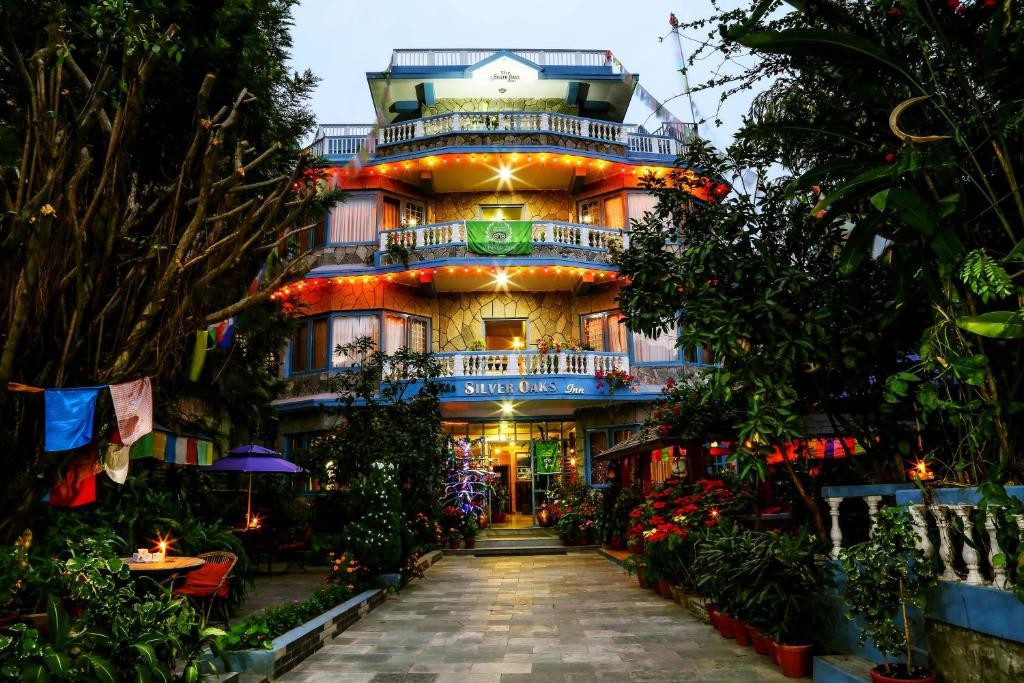 The Silver Oaks Inn