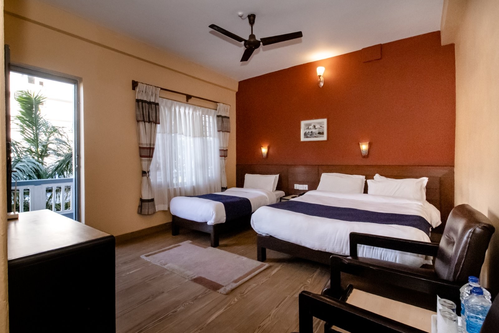 The Silver Oaks Inn|Family Standard