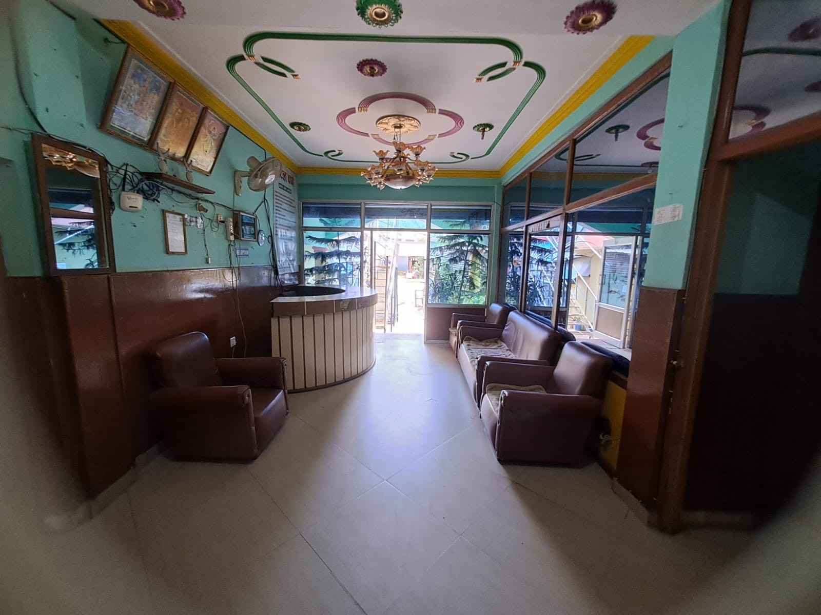 Hotel Barsha