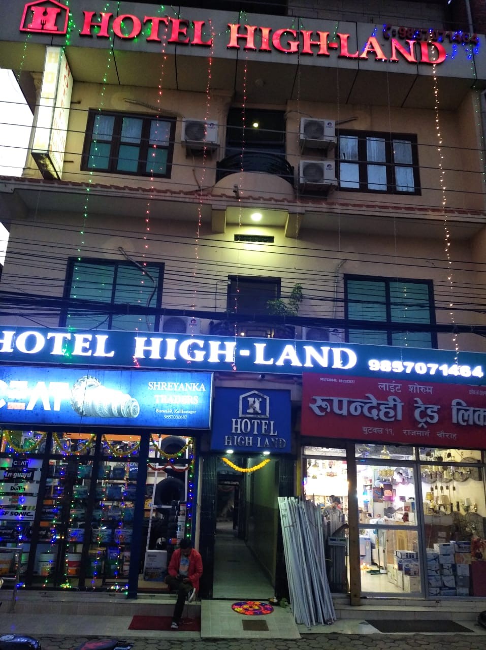 HOTEL HIGH-LAND
