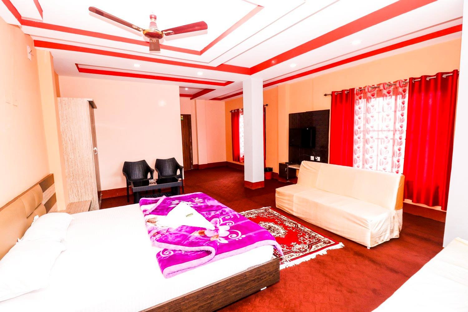 Hotel Taj International