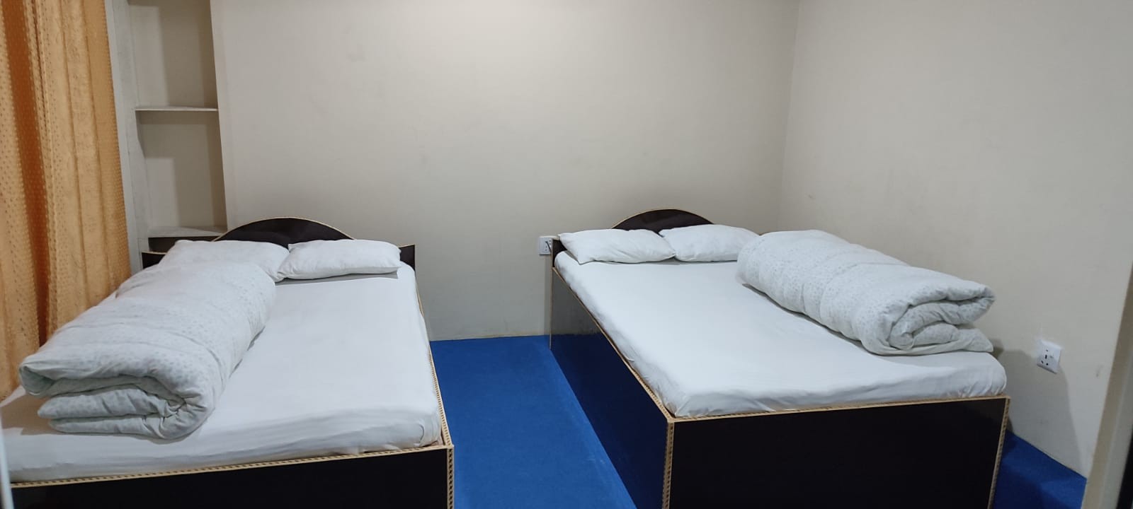Api Hotel and Restaurant