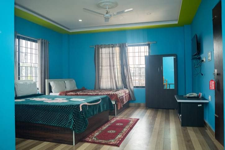 Royal Assam Hotel And Lodge