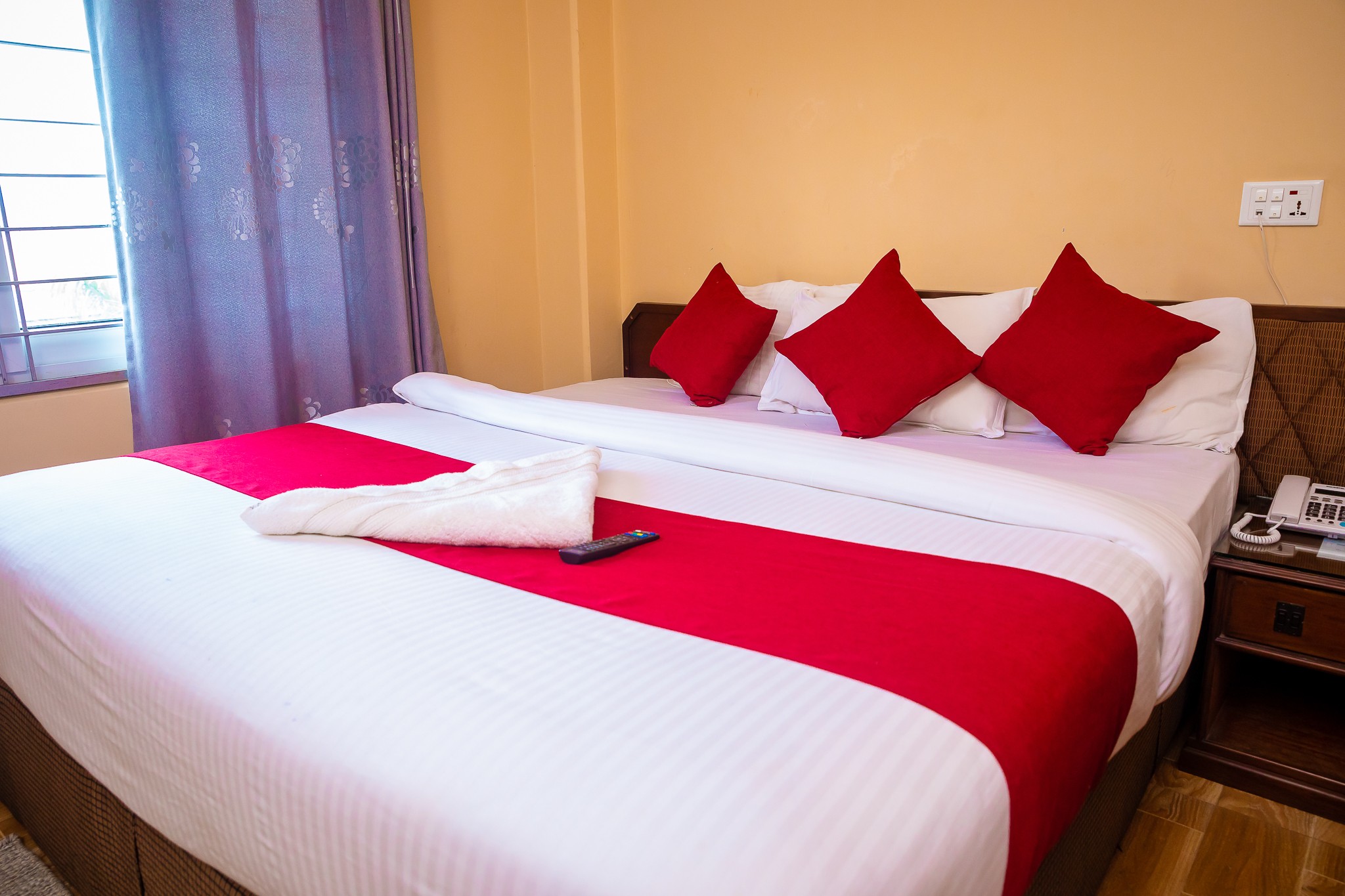Hotel Yatri|Twin/Double deluxe room