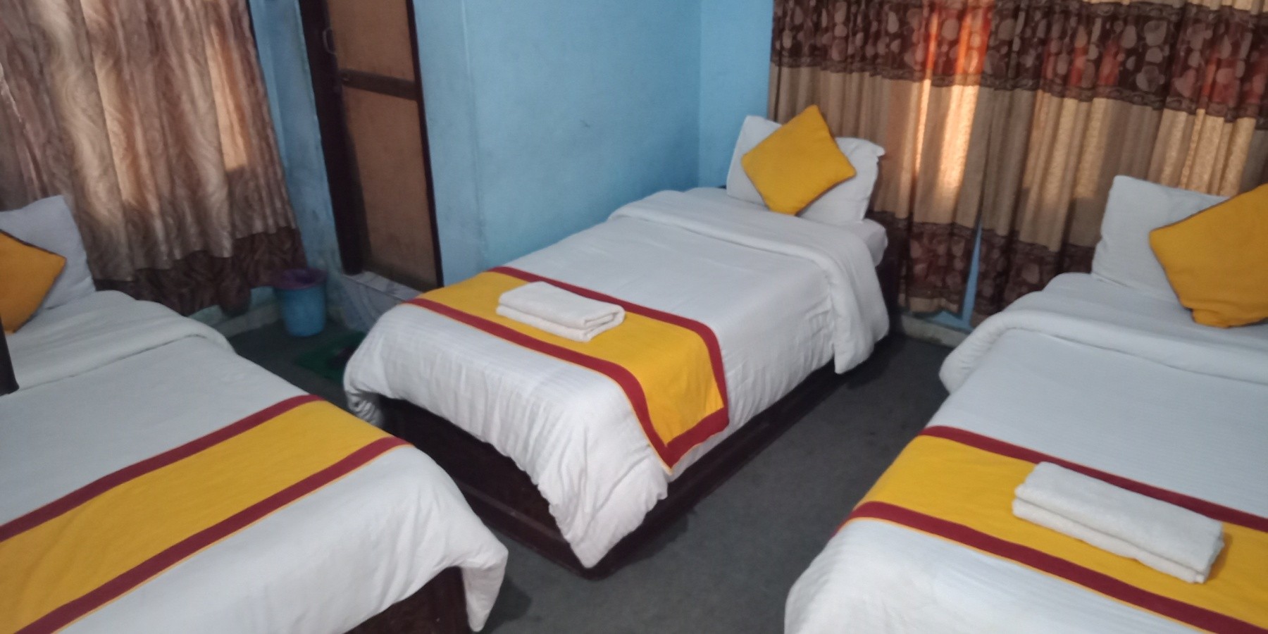 Hotel Pauwa Lamahi