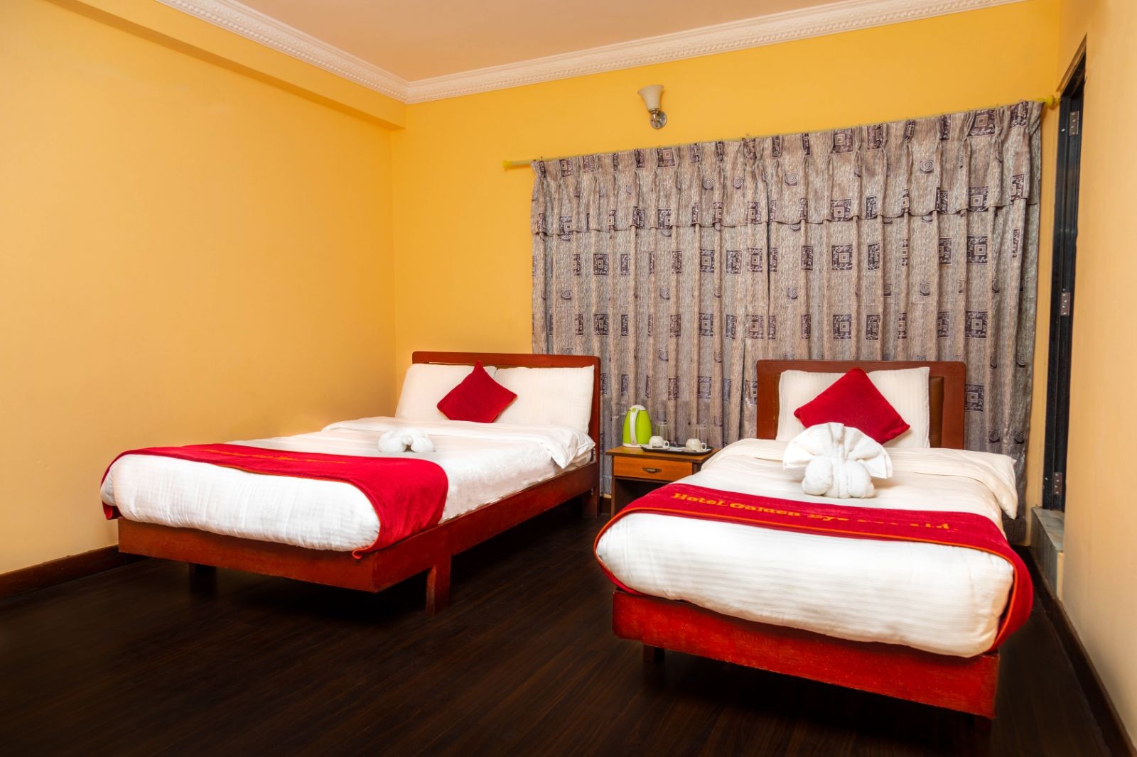 Hotel Golden Eye