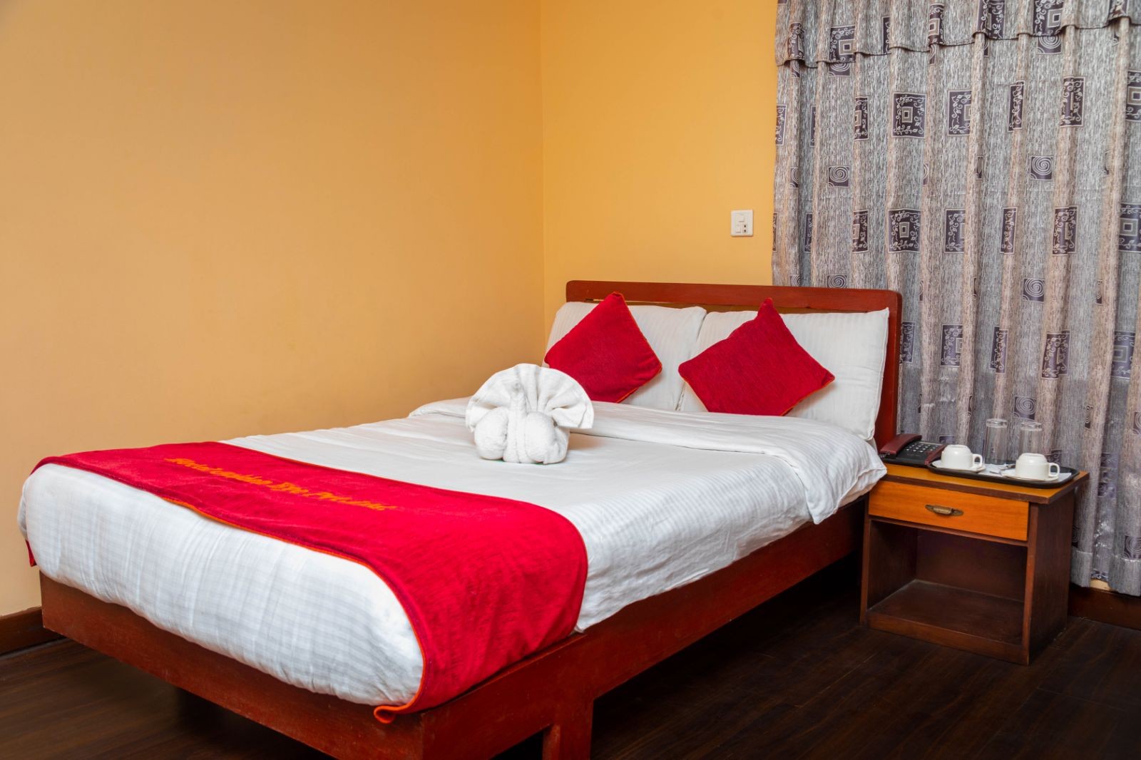 Hotel Golden Eye