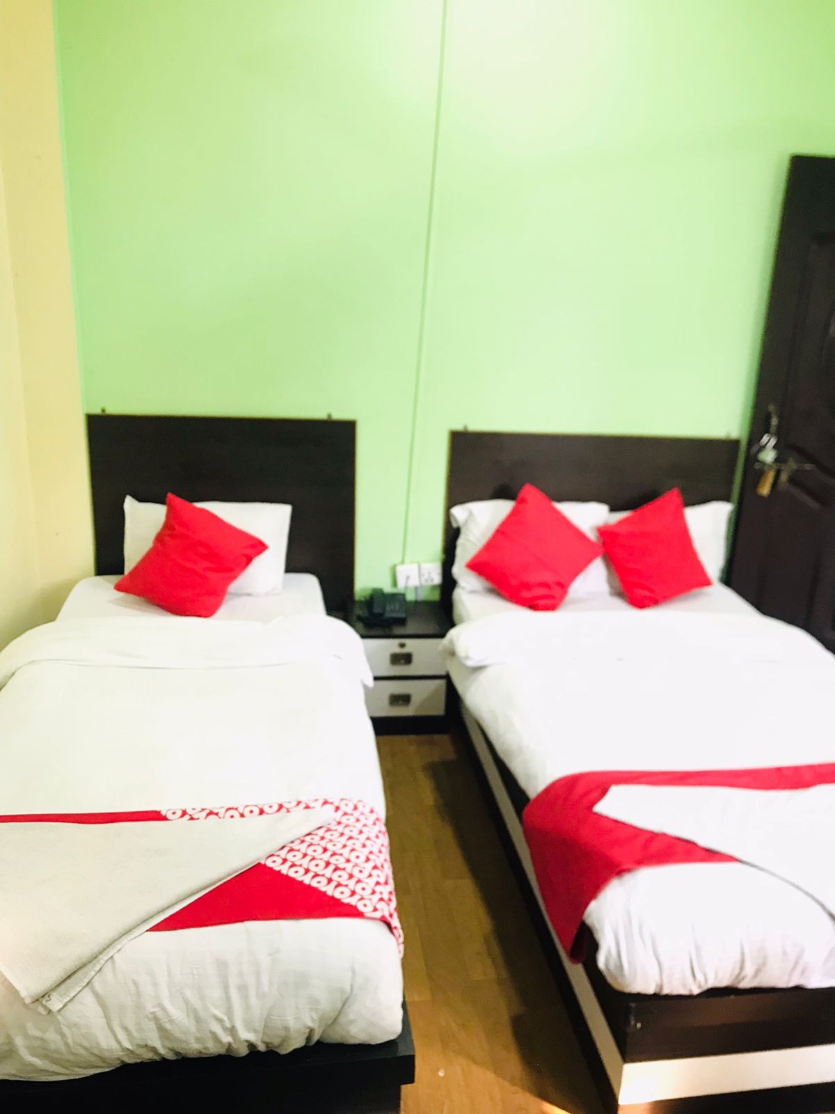 twins deluxe room