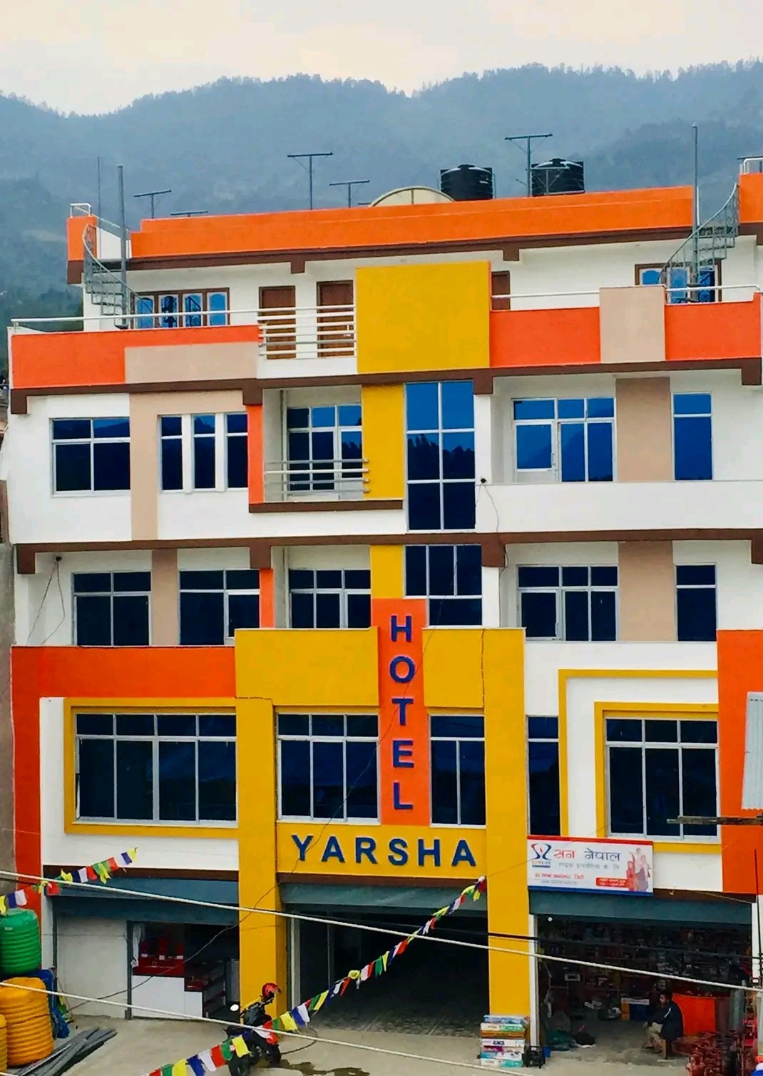 Hotel The Yarsha