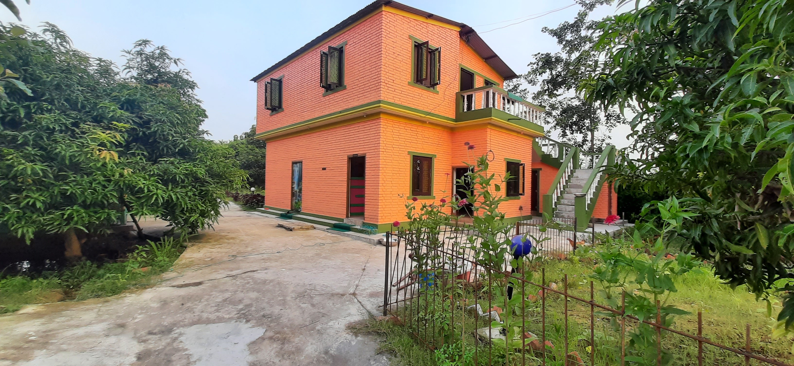 Tharu Mango Garden Resort