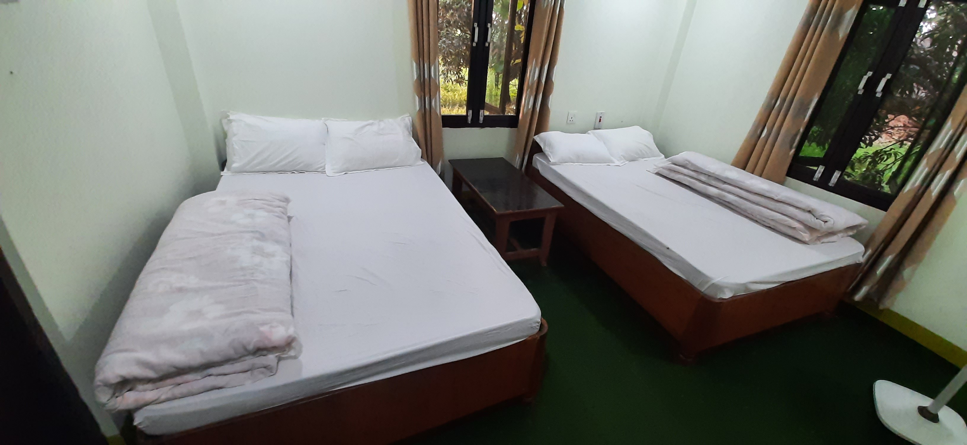 Tharu Mango Garden Resort