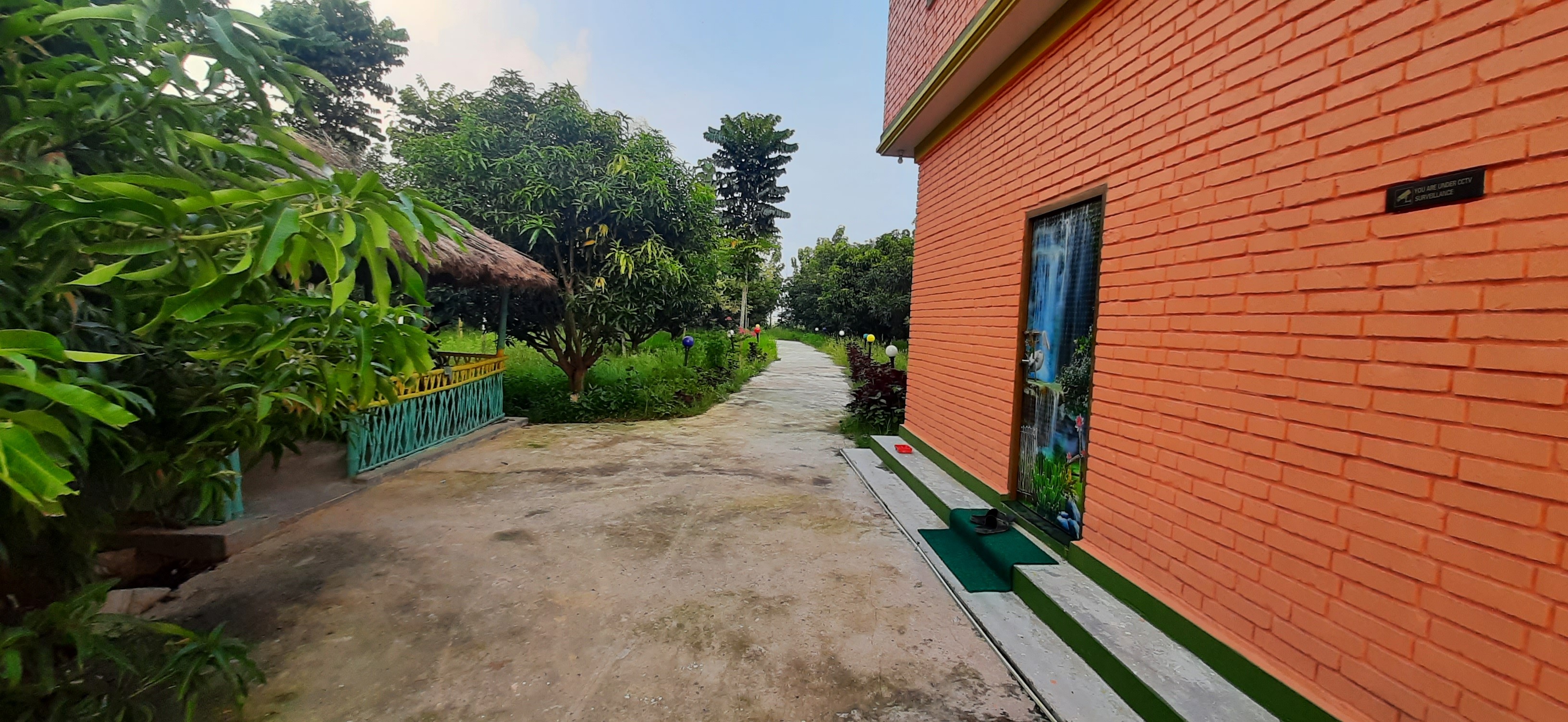 Tharu Mango Garden Resort