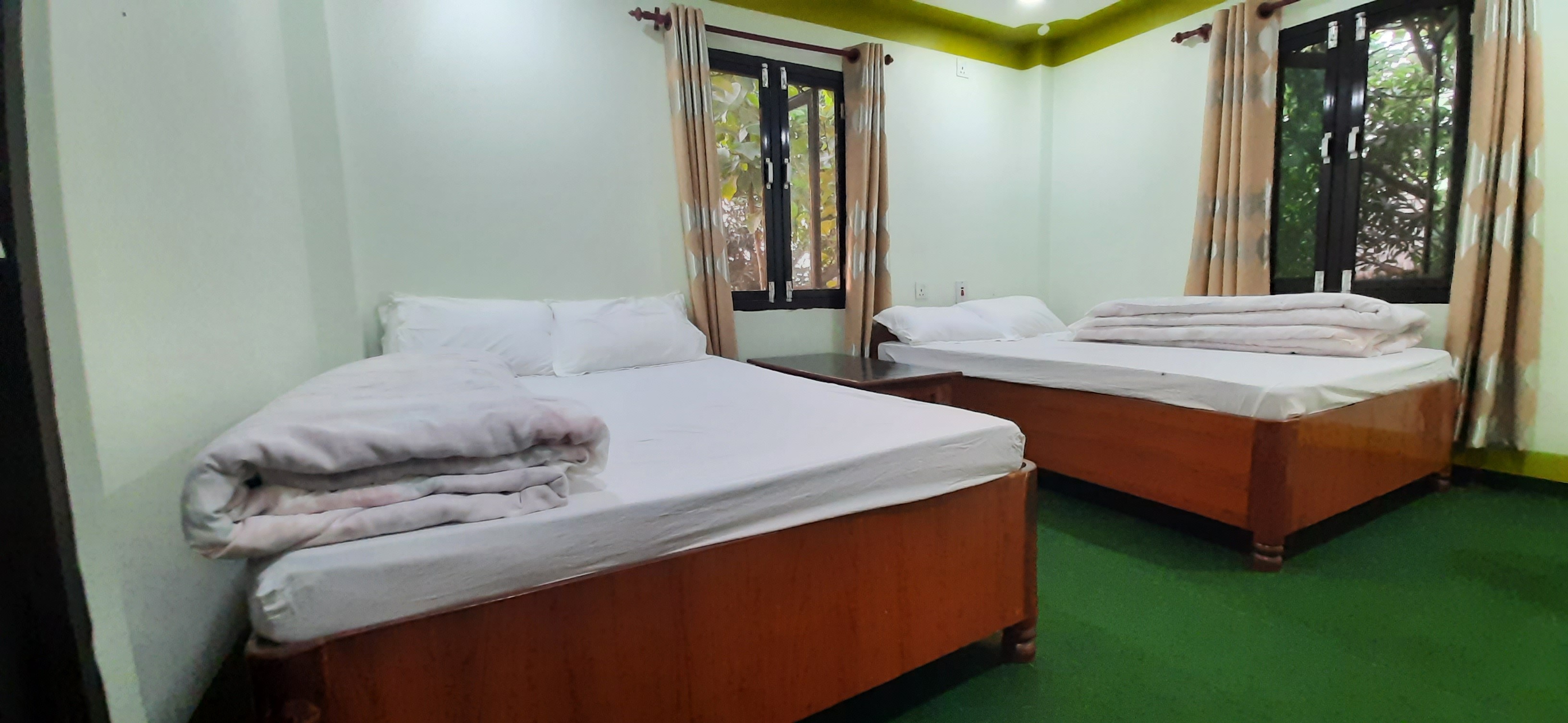 Tharu Mango Garden Resort