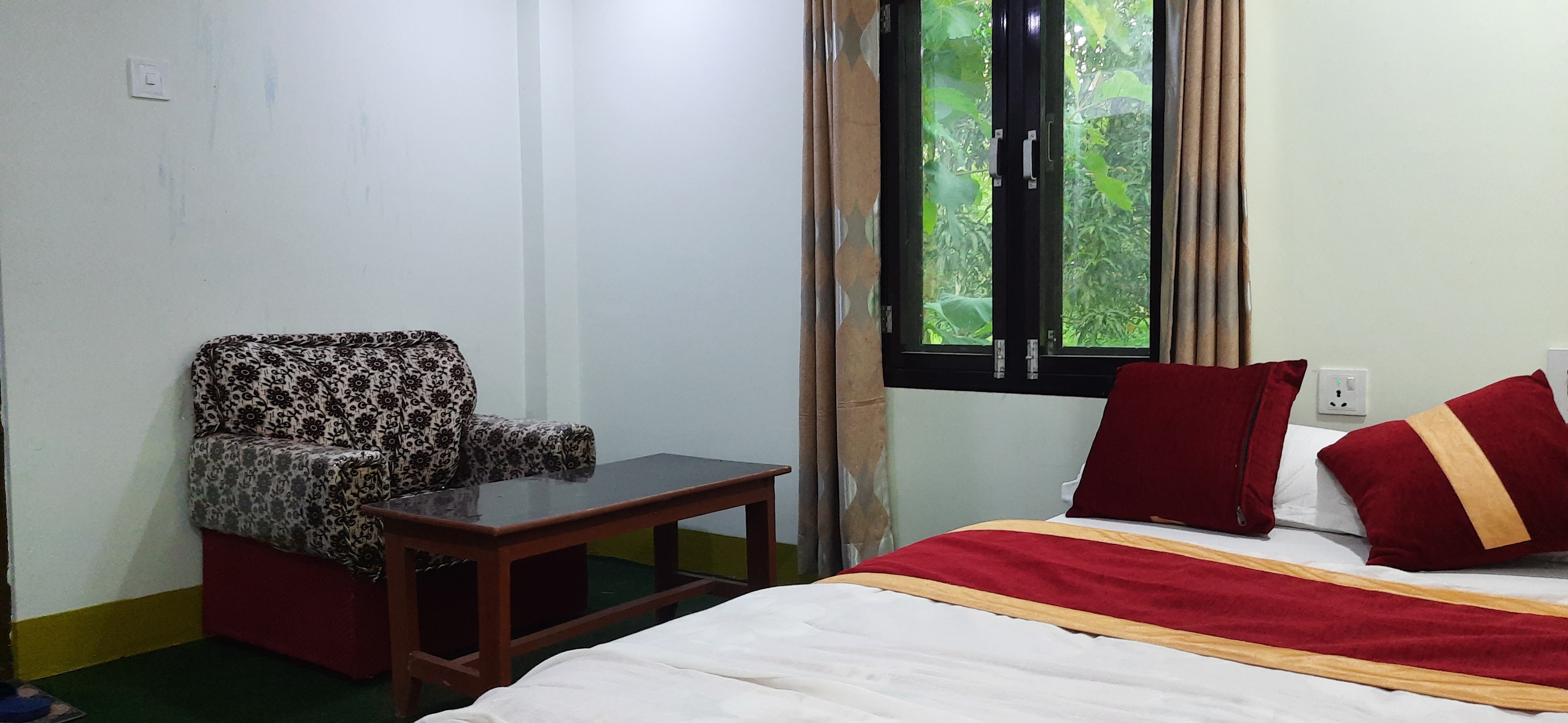 Tharu Mango Garden Resort