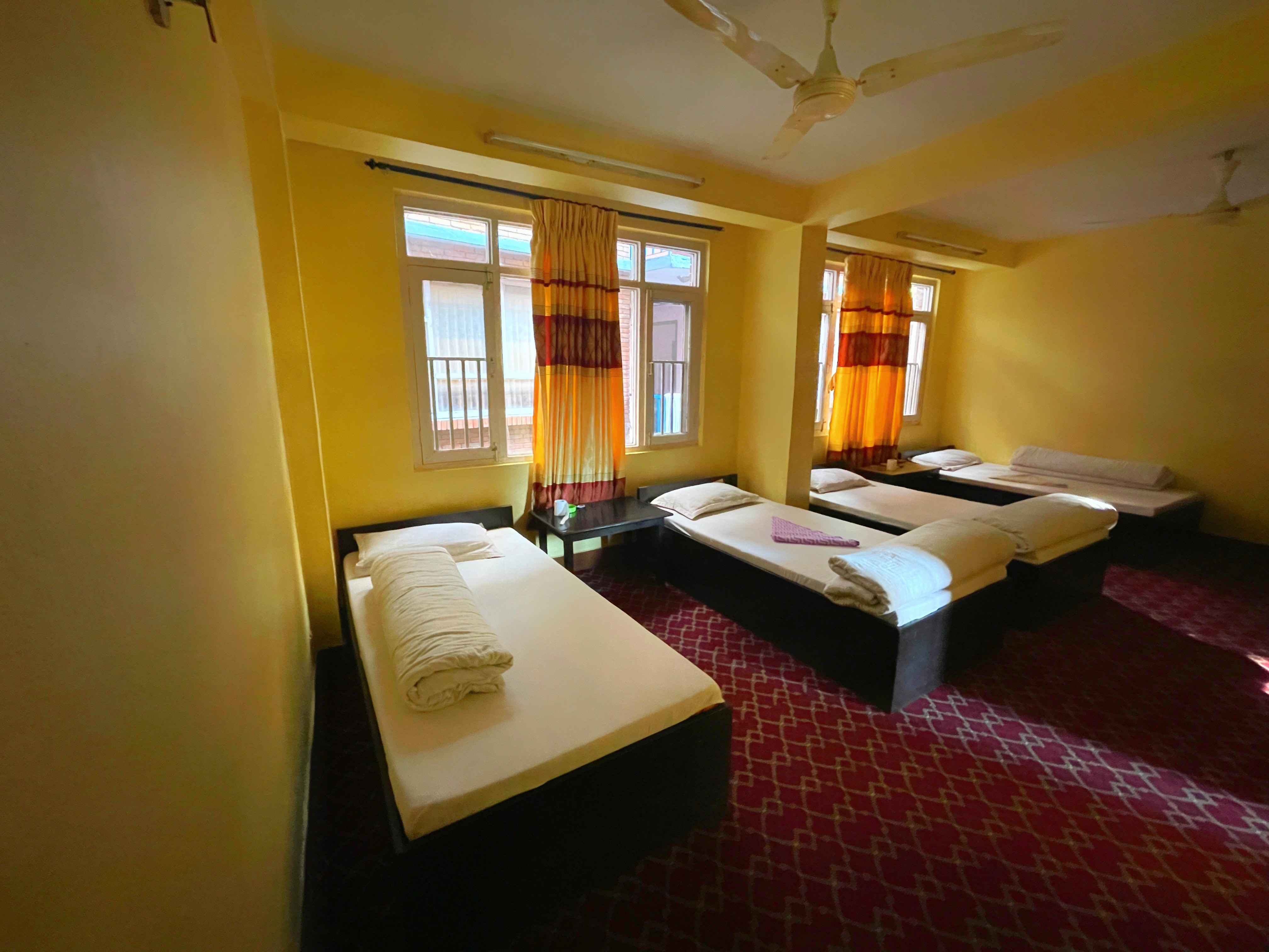 Hall (4Beds)