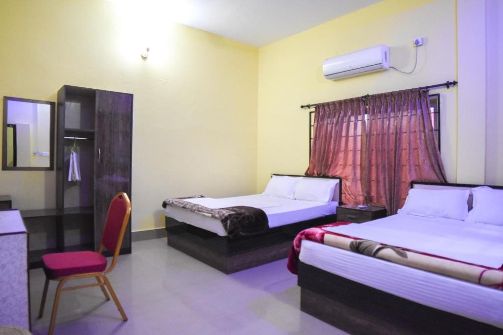 Deluxe Ac Room