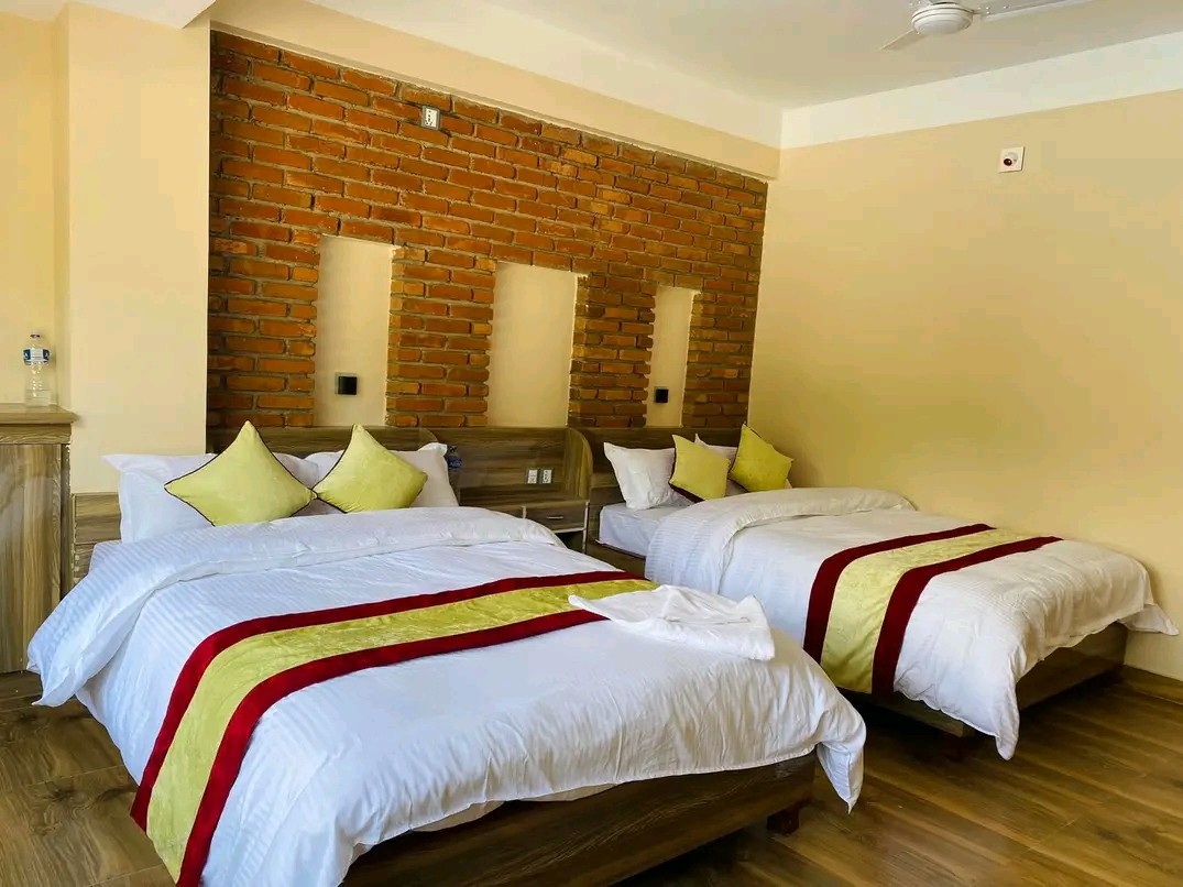 Hotel Highway Seventy Five