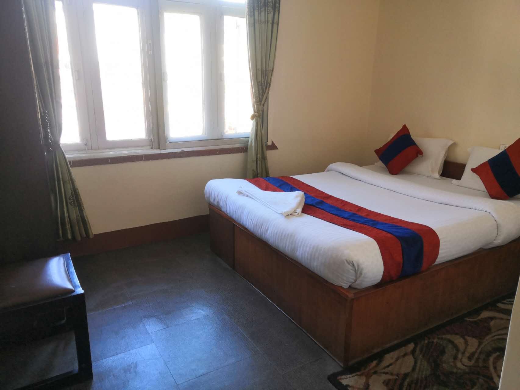 Hotel Backpackers Inn