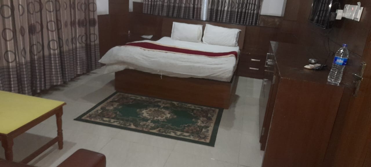 Deluxe Suite Room