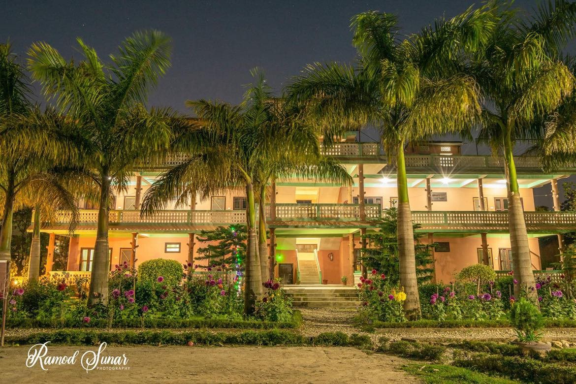 Hotel Chitwan Park Cottage