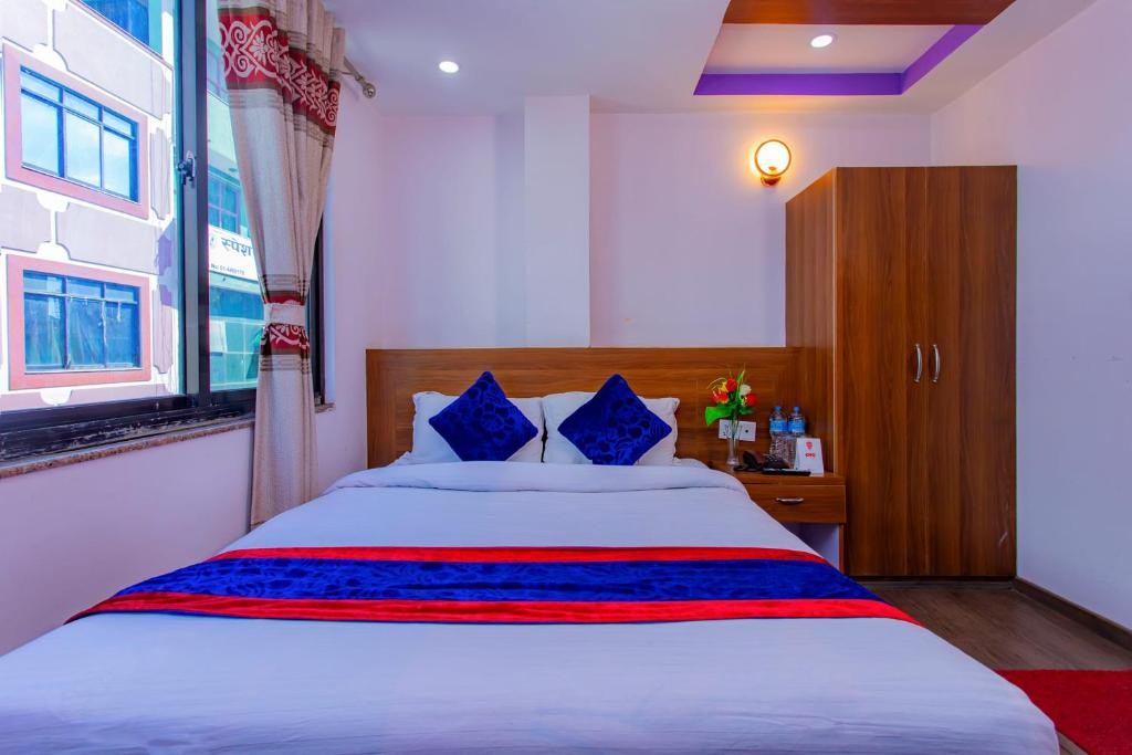 Hotel Maheshwor