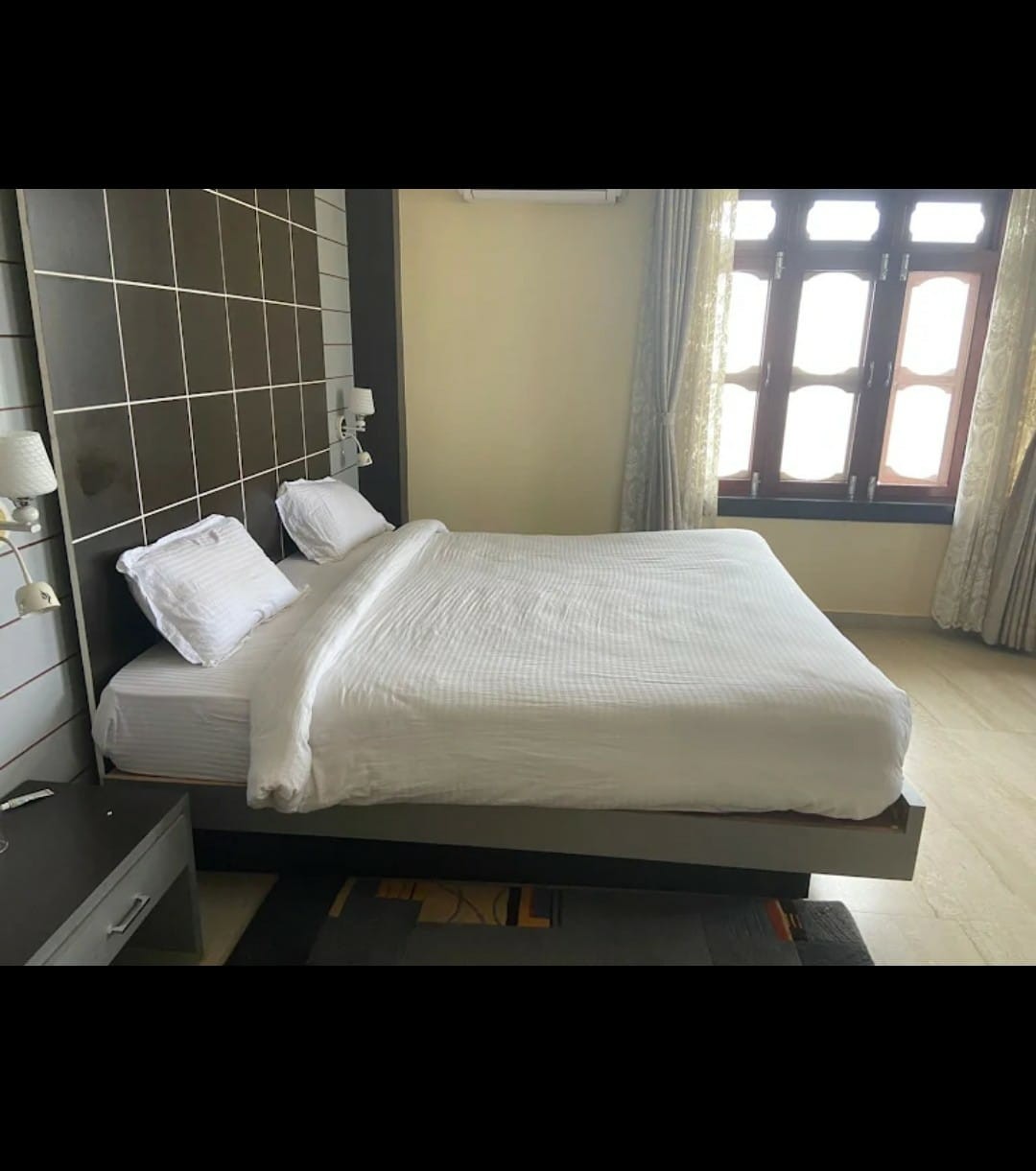 Arati hotel