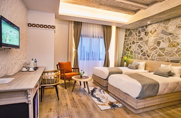 Arushi Boutique Hotel