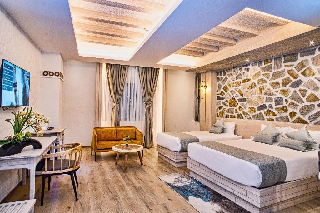 Arushi Boutique Hotel
