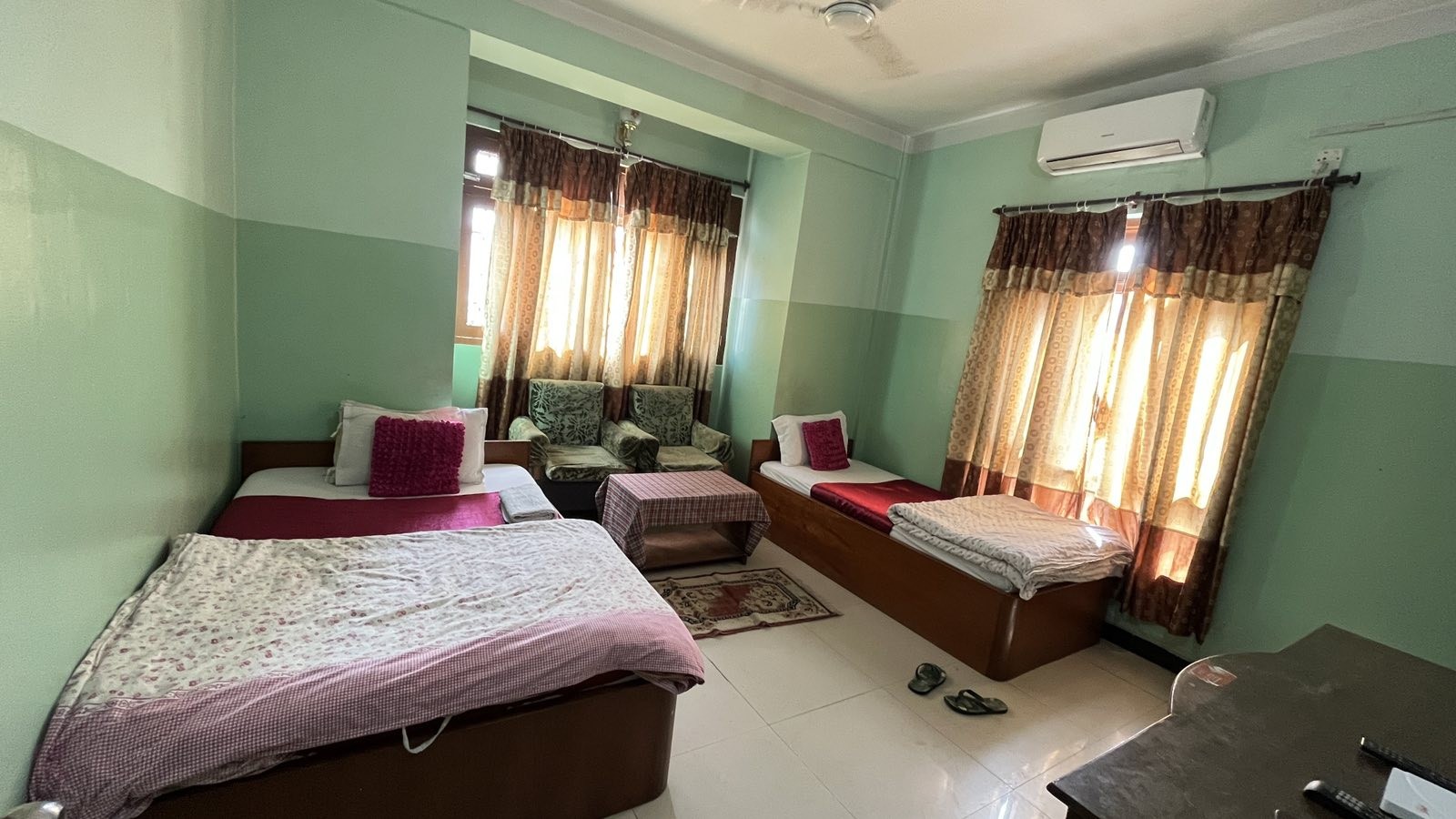 Hotel Leo INN