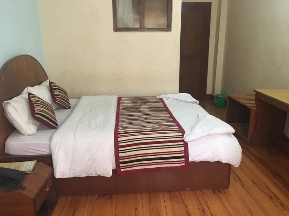 Standard Single Bed room