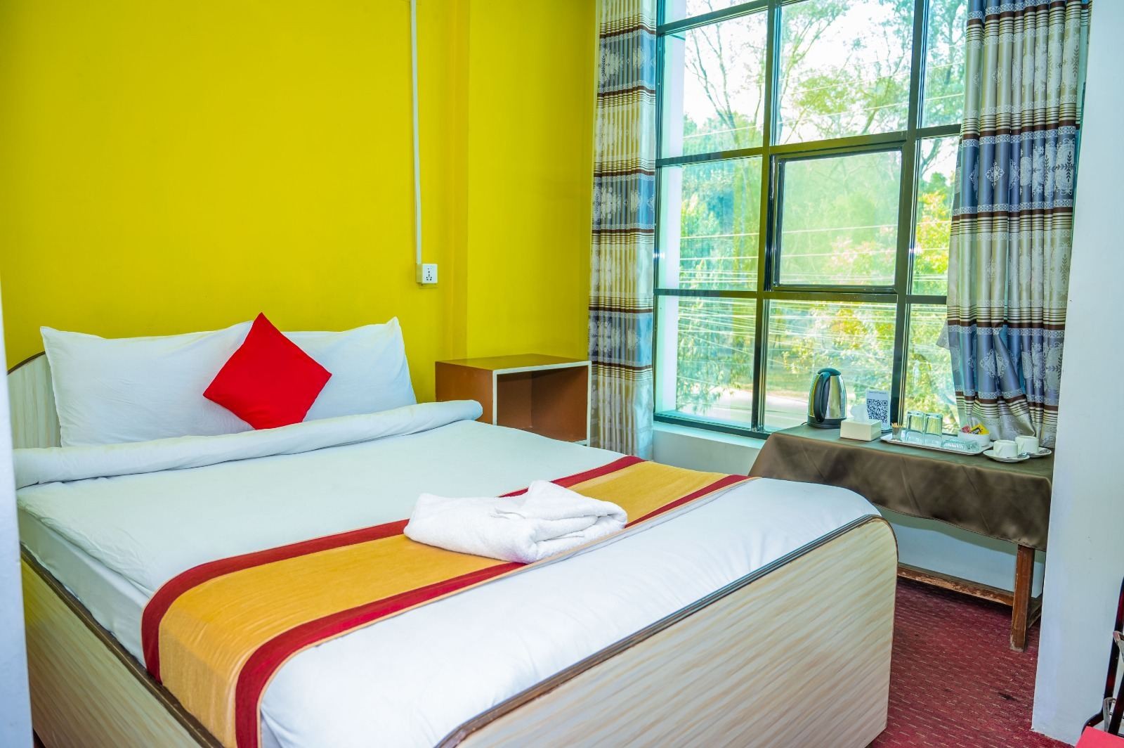 deluxe room