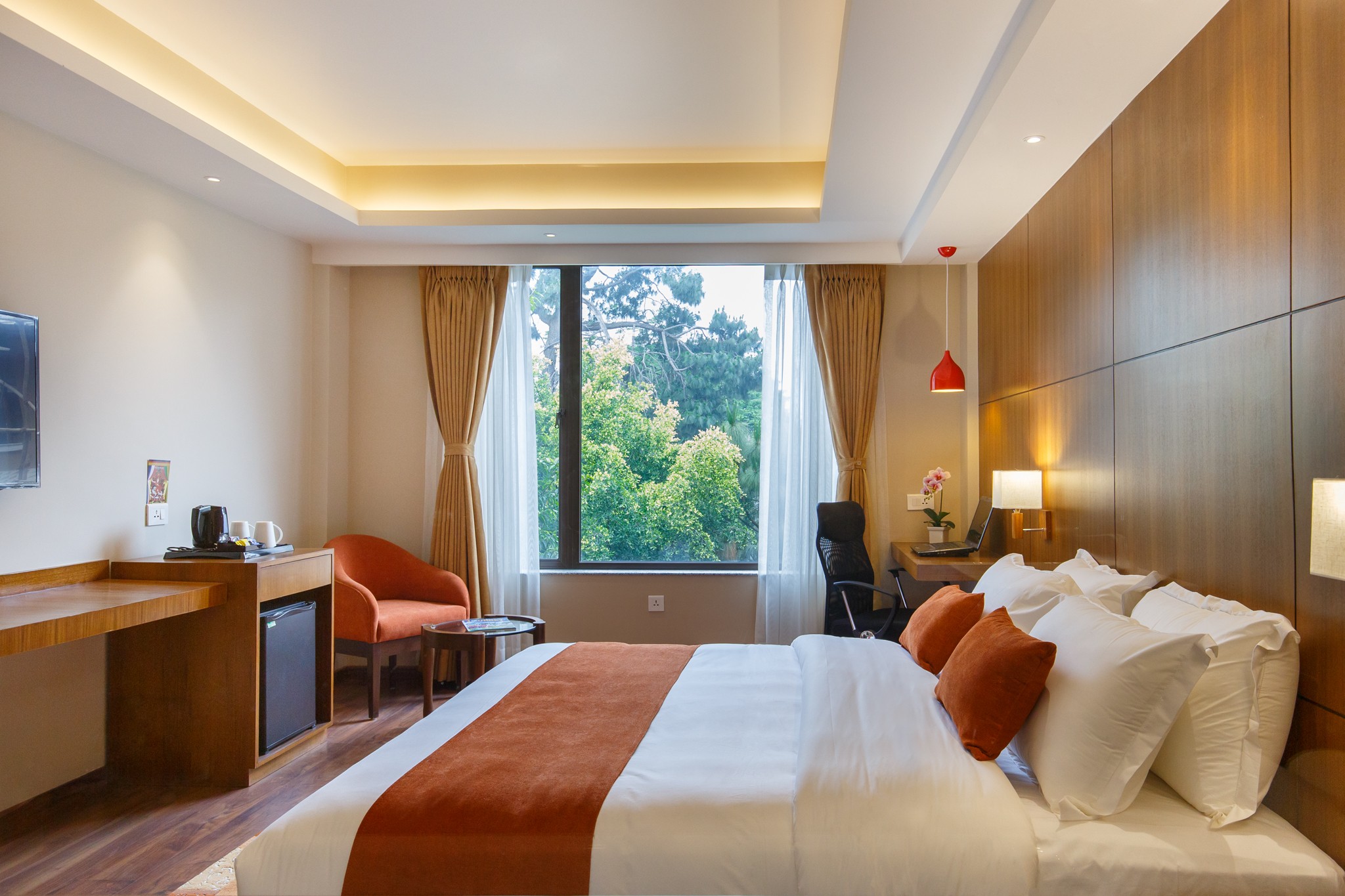 Hotel Thrive