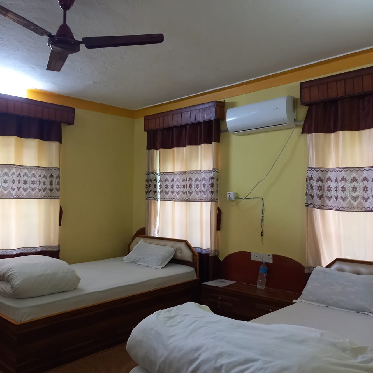 Makalu Resort